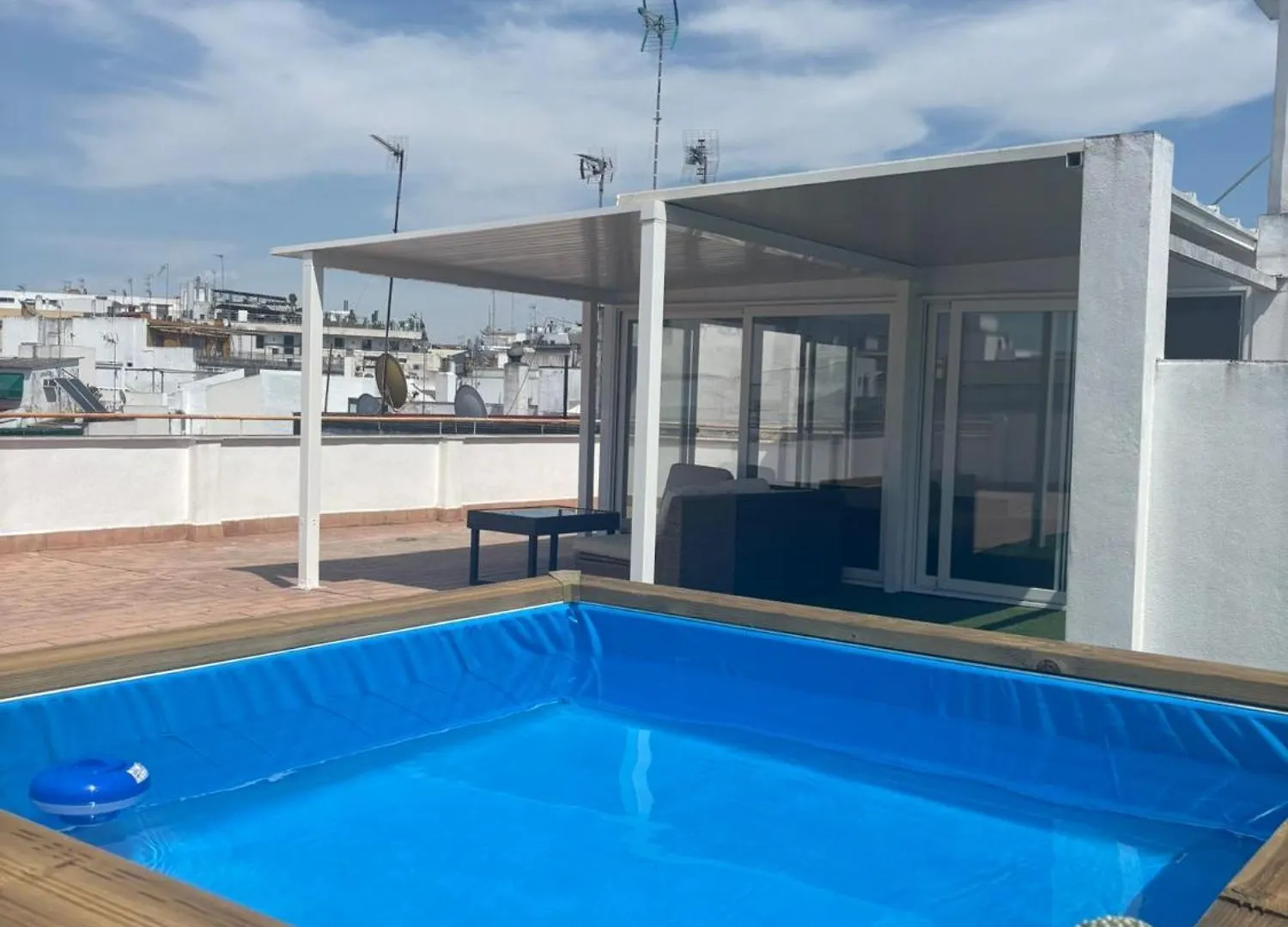 Isg Apartments Adolfo Cuellar 401 Seville